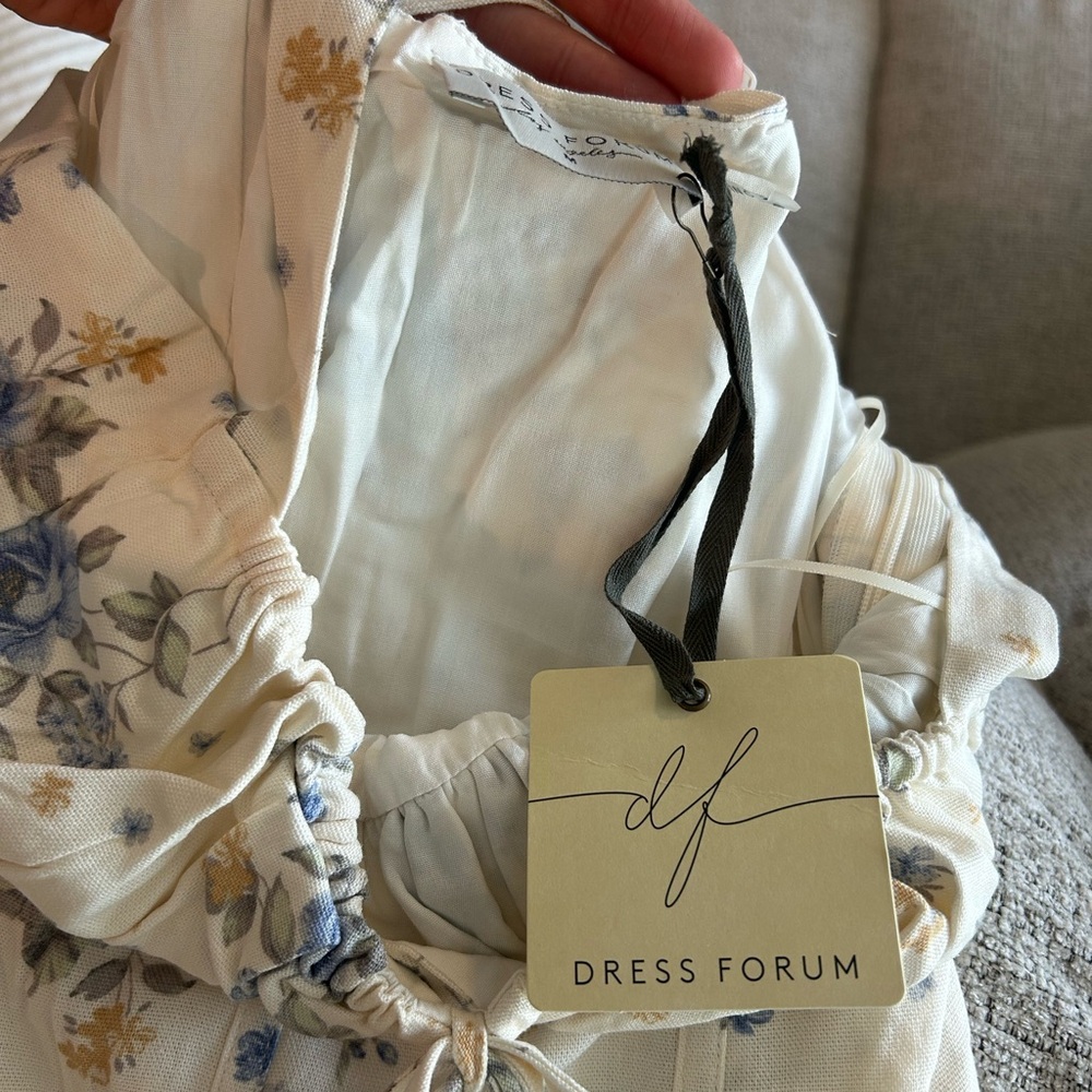 Josephine Periwinkle Floral Dress - Picture 13 of 16